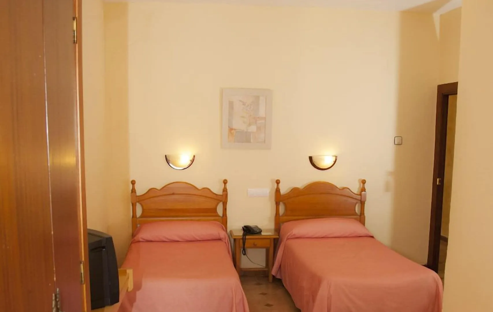 Hostal Paris La Línea de la Concepción 0*,