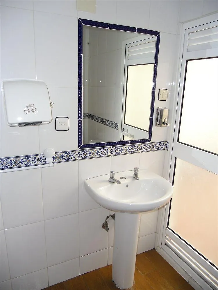 Hostal Paris La Línea de la Concepción 0*,  Spanje